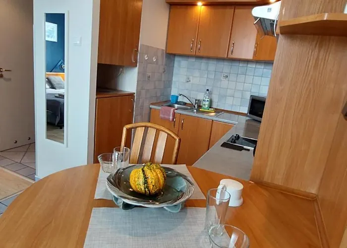 Sympatia Etna Polonia 718 * Колобжег