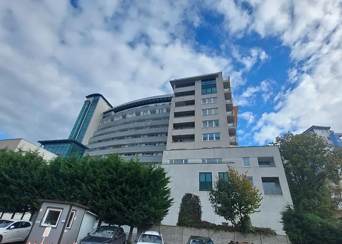 Sympatia Etna Polonia 718 Апартаменты *