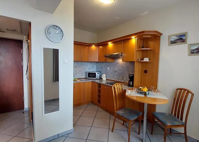 Апартаменты Sympatia Etna Polonia 718 *